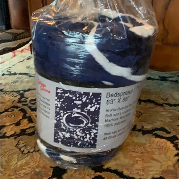 College Covers Penn State Beadspread - Picture 4 of 4